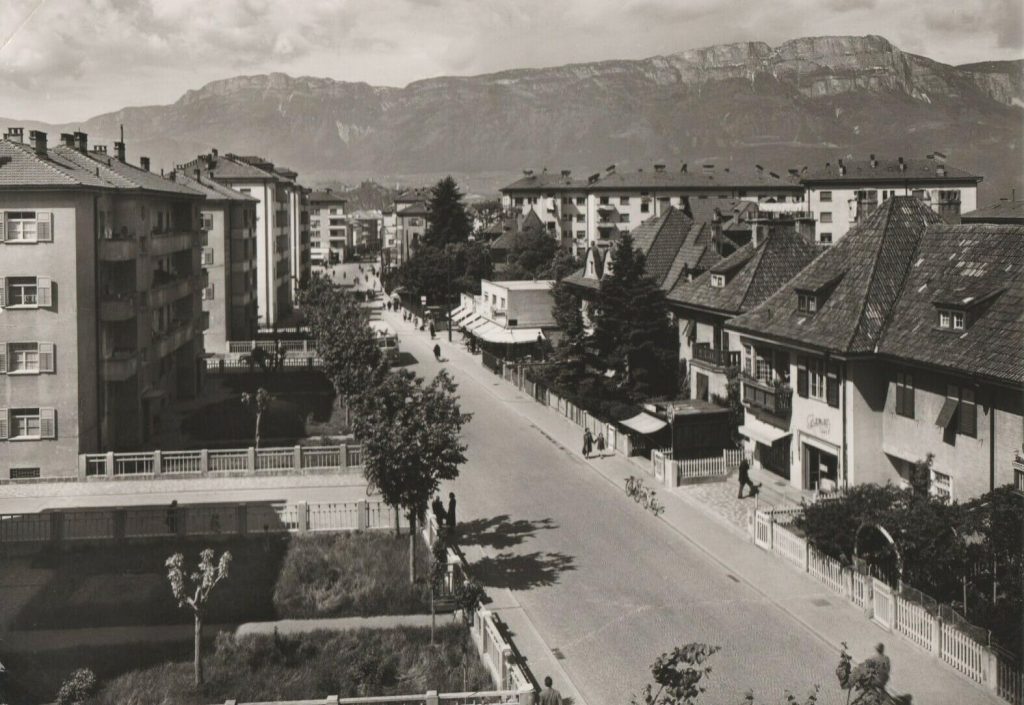 via Torino, 1952